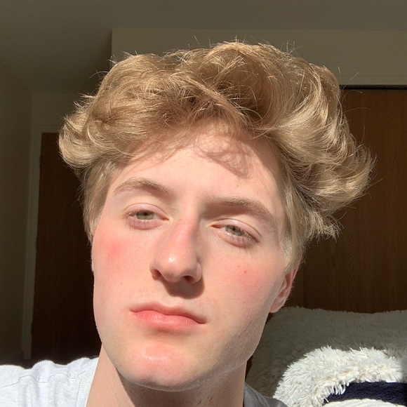 Meet your Posher, Mitchell - Picture 1 of 1